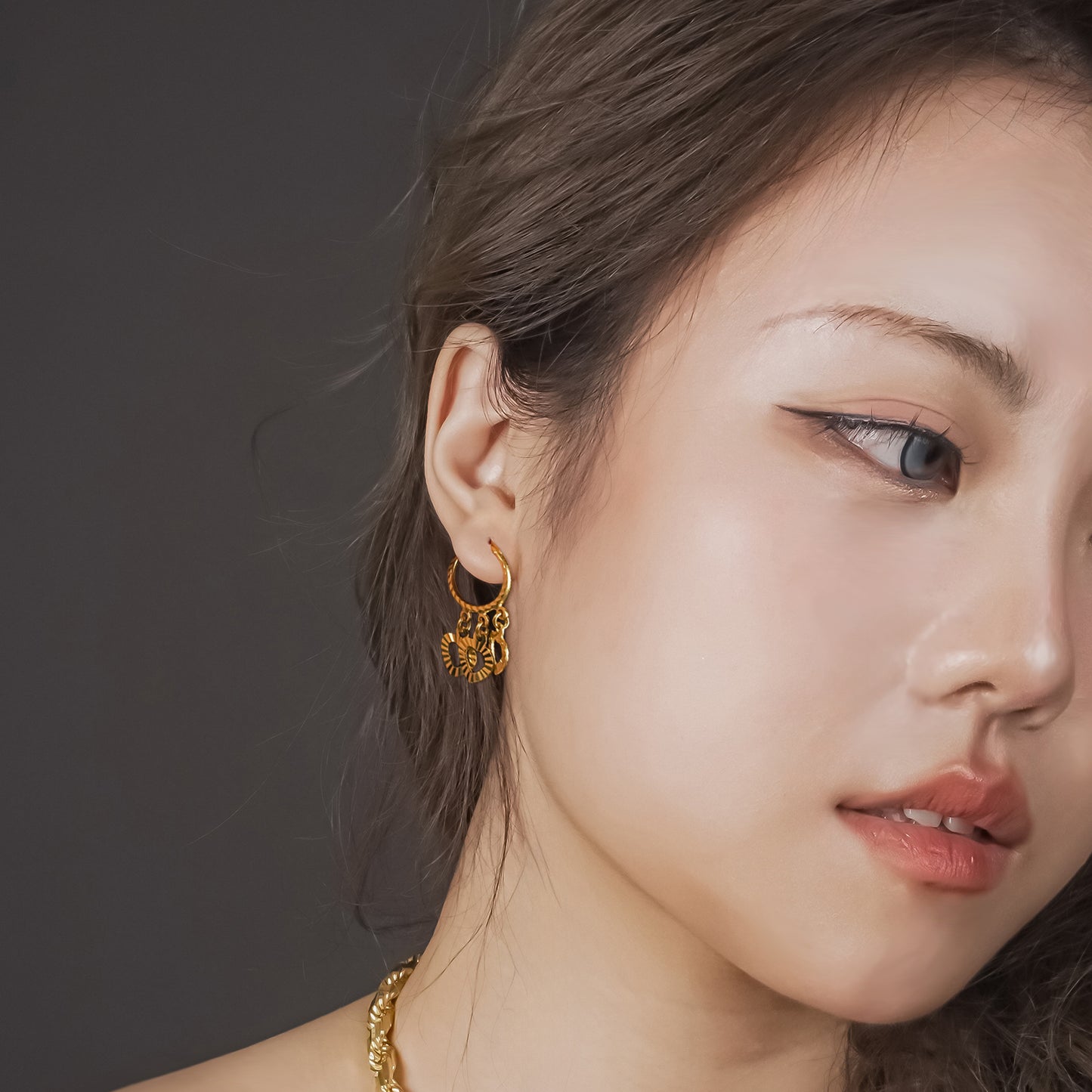 916 Gold Dangling Hollow Heart Earrings - Top Gold Shop Gold Jewellery in singapore