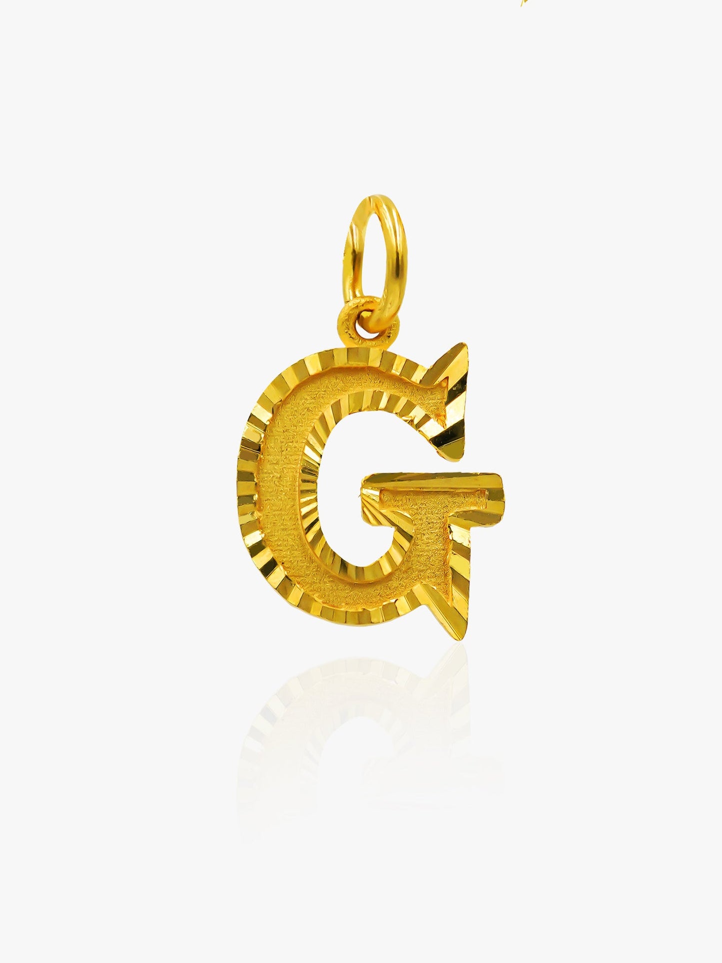 916 Gold G Pendant