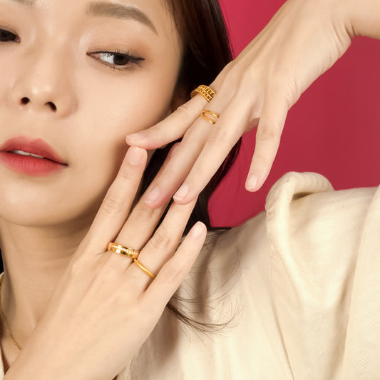 916 Gold Zirconia Classic Ring