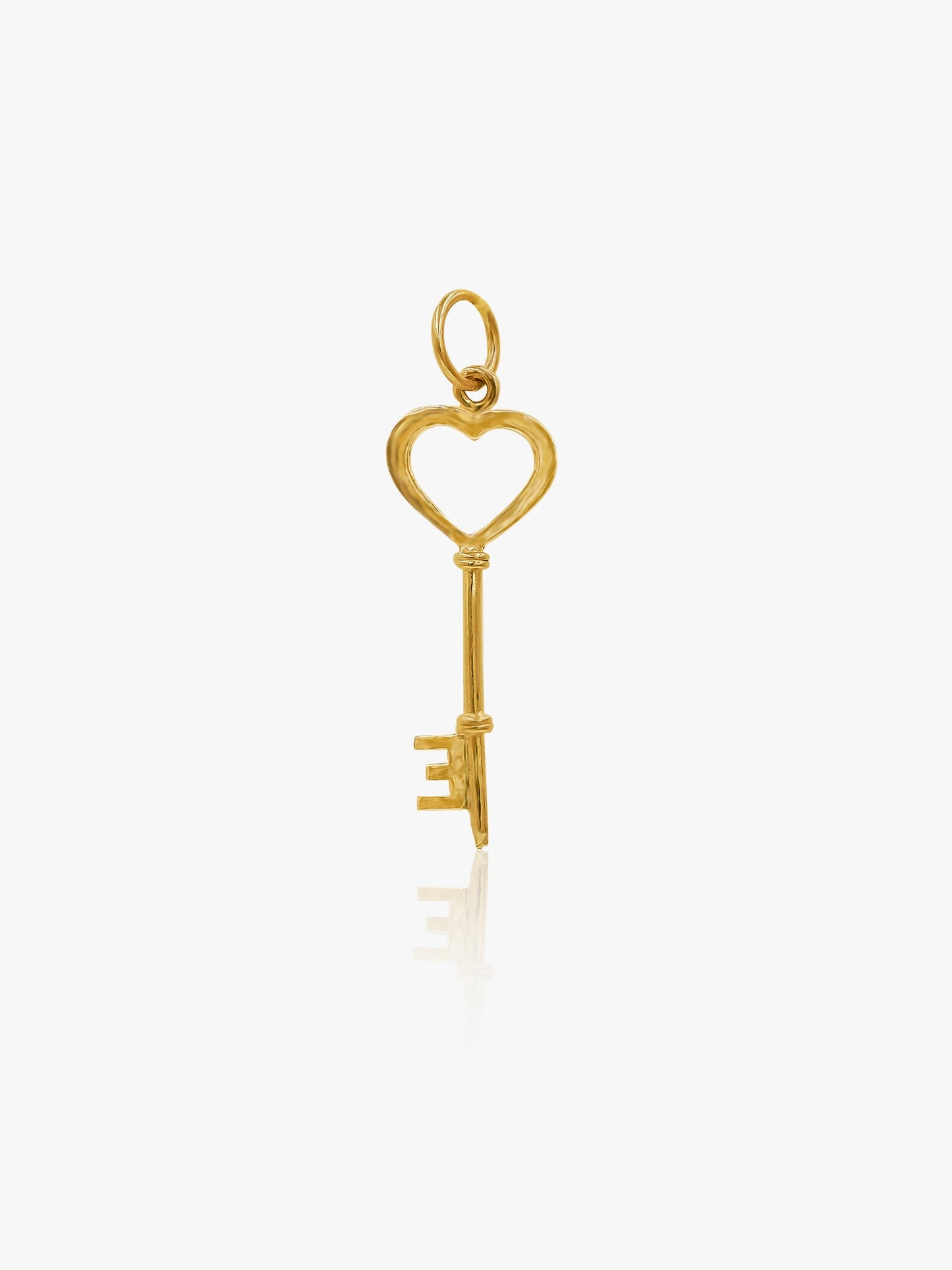 916 Gold Heart Key Pendant
