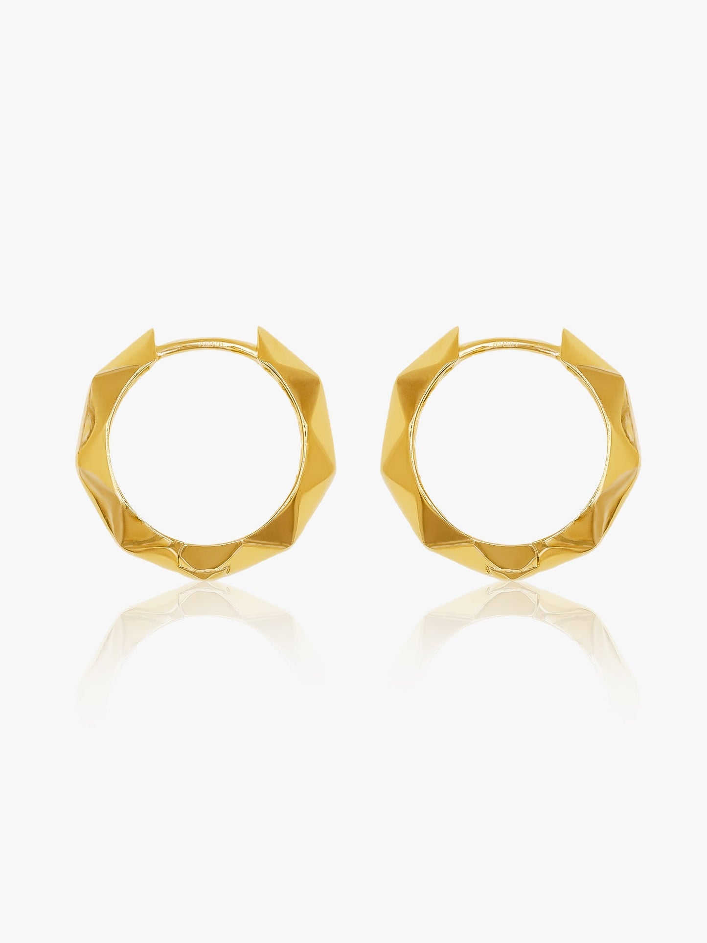 916 Gold Aurora Faceted Hoop Earring