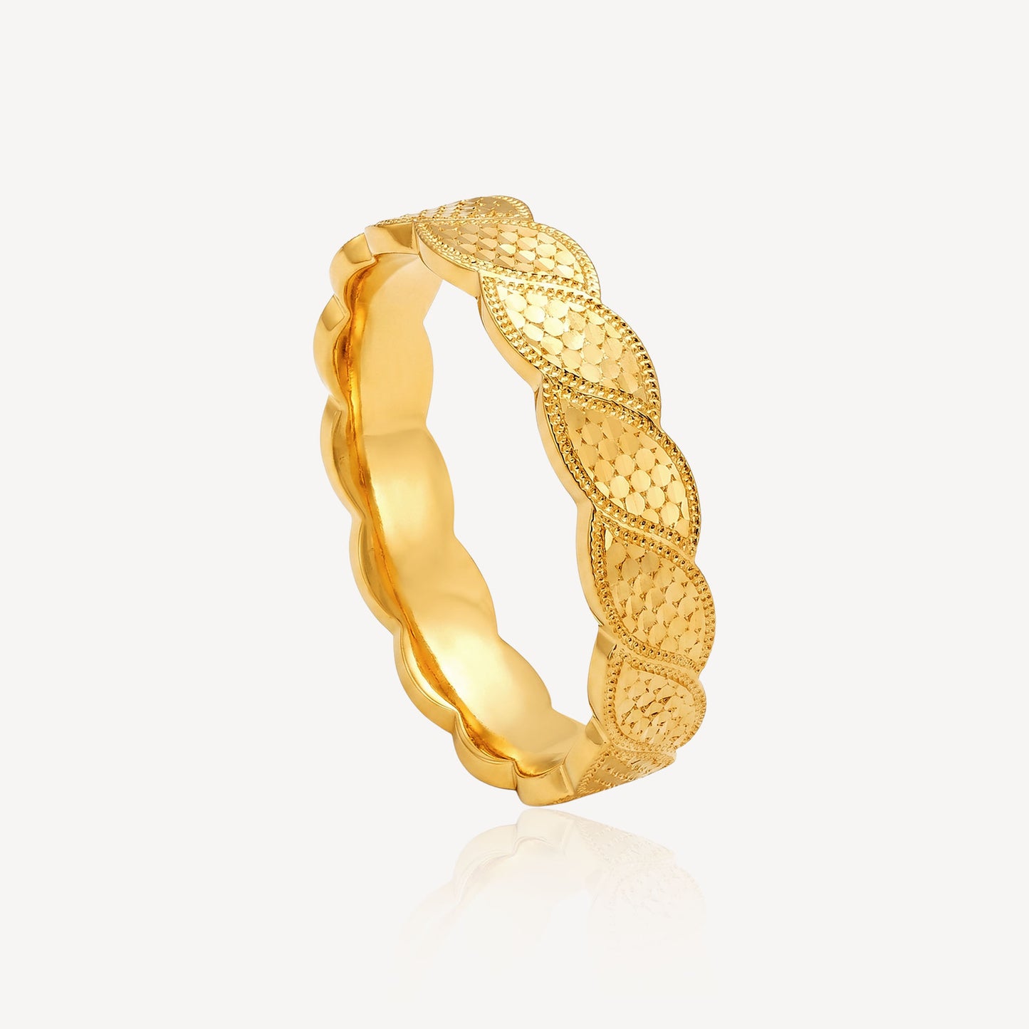 916 Gold Shimmering Twist Ring (4mm)