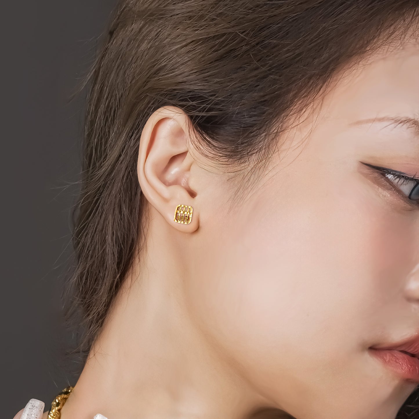 916 Gold Square Abacus Earring