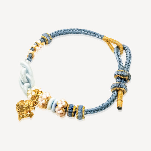 916 Gold Fortune Cat with Bracelet