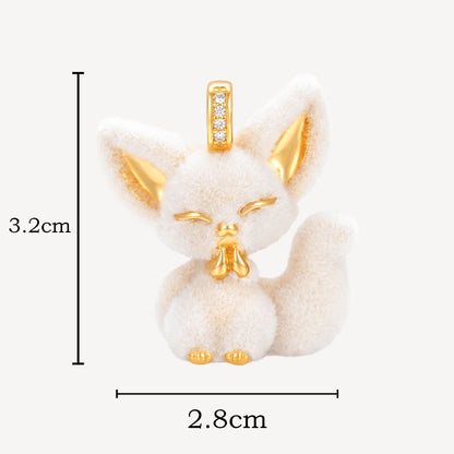 999 Gold 毛绒狐狸 (Hold Chin) Pendant