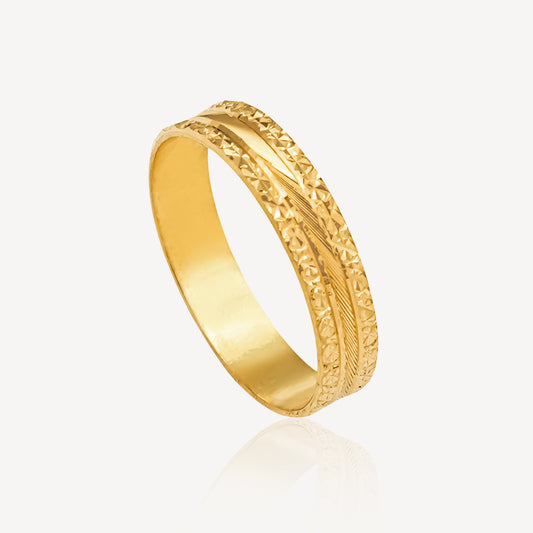 916 Gold Enchanted Ring