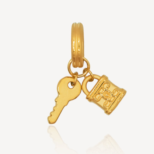 999 Gold Key and lock Charm