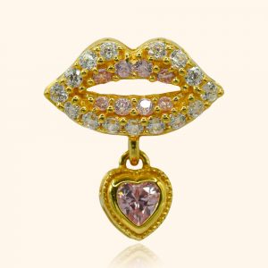 916 gold charm with a lips design from top gold shop product the cheapest gold jewellery in singapore