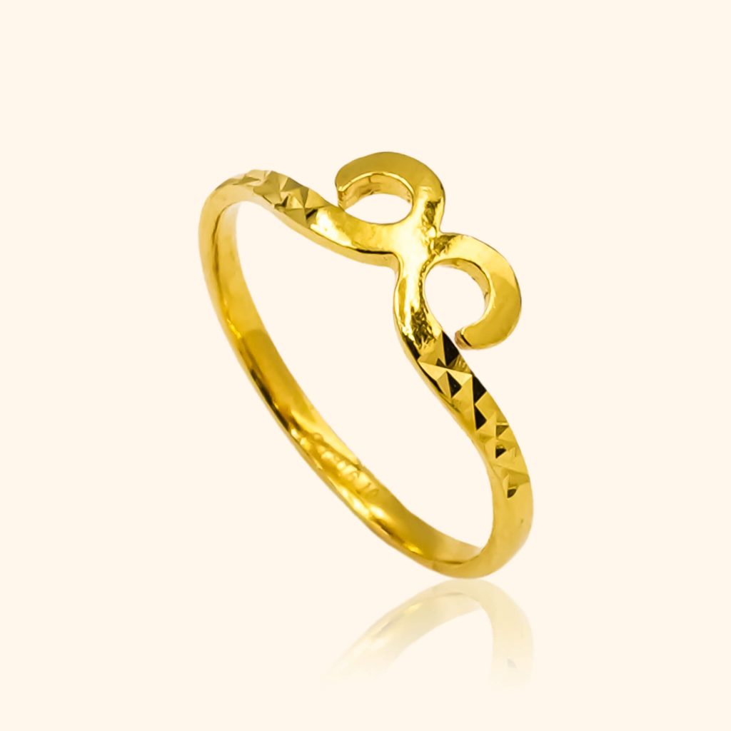916 gold ring with a mini wukong design from top gold shop