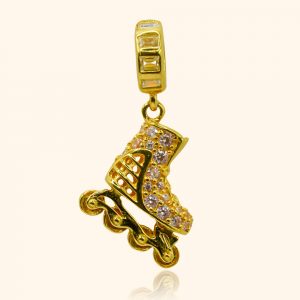 916 gold pendant with a rollerskate design fro top gold shop singapore