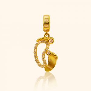916 Gold CZ Feet Pendant gold jewellery in singapore